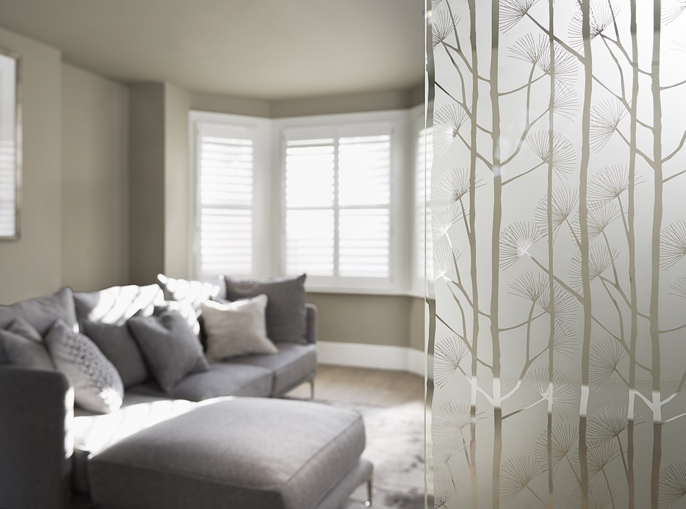 pilkington oriel collection premium etched glass burdock privacy level 3